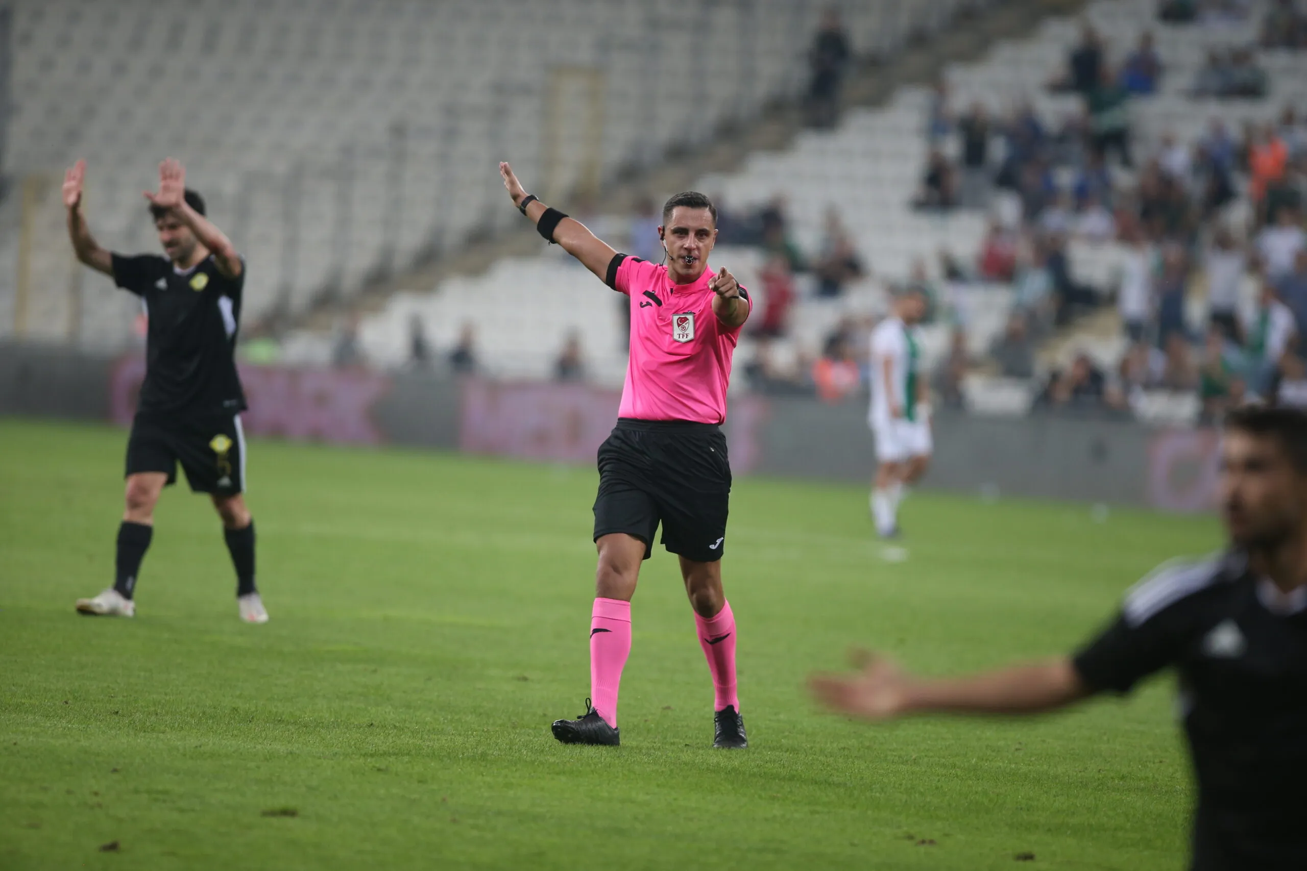 Bursaspor’un Yıllar Önce Tartıştığı Hakem, Şampiyonluk Maçına Atandı! (3)