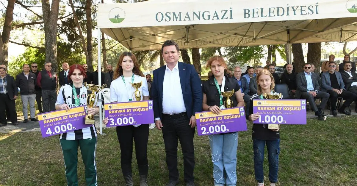 Genç Gazete Bursa’da 20. Rahvan At Koşusu Ödülleri Sahiplerini Buldu 3