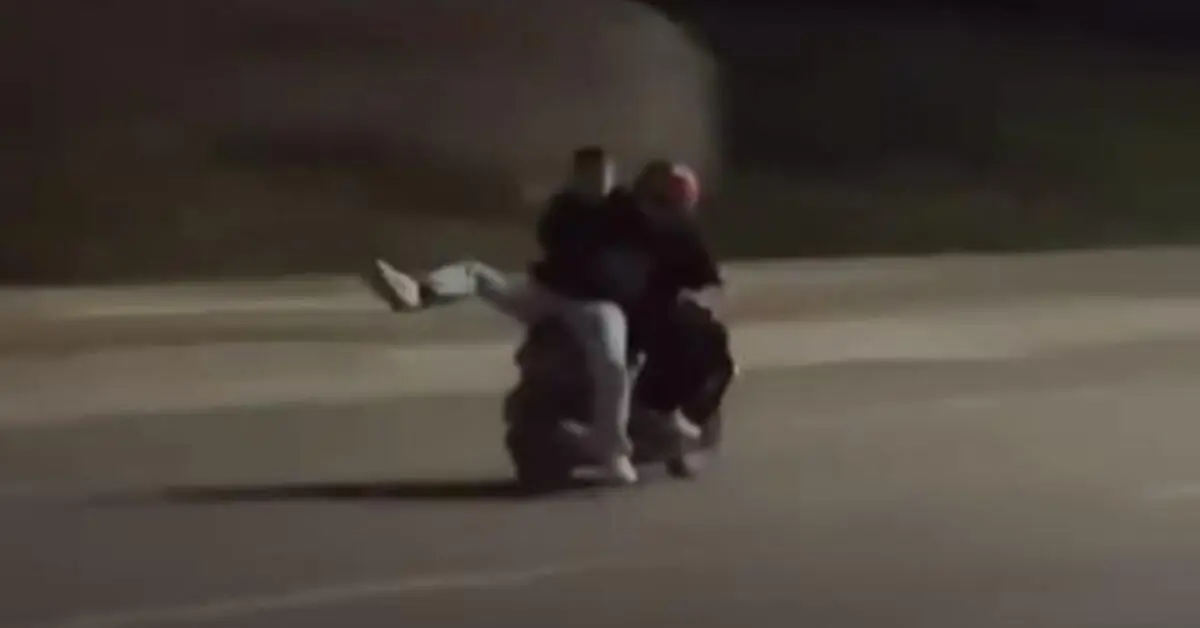 Genç Gazete Bursa’da Motosiklete Ters Binen Kişi, Tehlikeli Anlar Yaşattı 11