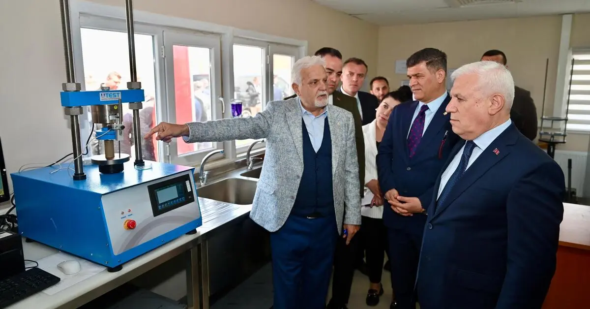 Genç Gazete Büyükşehir’den Altyapı Ve Üstyapıya Bilimsel Yatırım Yeni Laboratuvar Açıldı 2