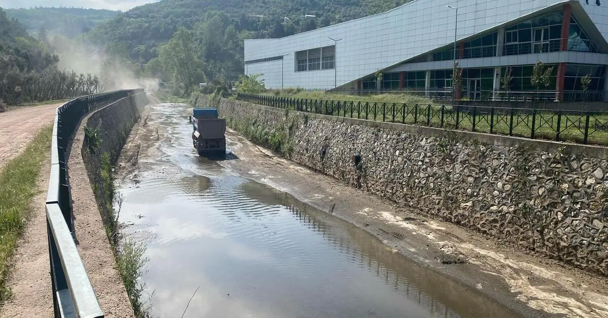 Genç Gazete Büyükşehir’den Mandıras Deresi’nde Yaz Temizliği 2