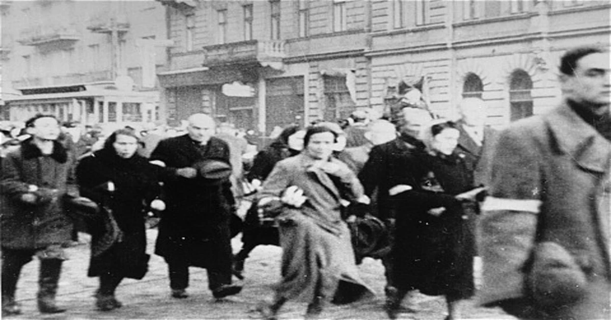 Genç Gazete Türkiye'nin Varlığı Dünyaya Bildirildi! Aynı Zamanda Türkiye’de Çalkantılı Günler Yaşandı! 30 Nisan Tarihte Bugün 1