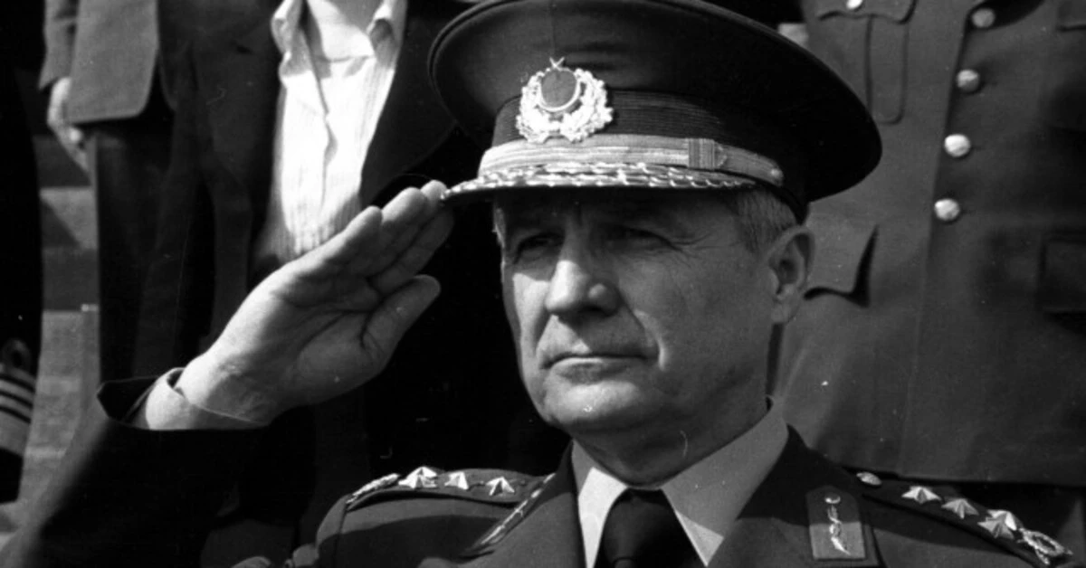 Genç Gazete Türkiye'nin Varlığı Dünyaya Bildirildi! Aynı Zamanda Türkiye’de Çalkantılı Günler Yaşandı! 30 Nisan Tarihte Bugün 15