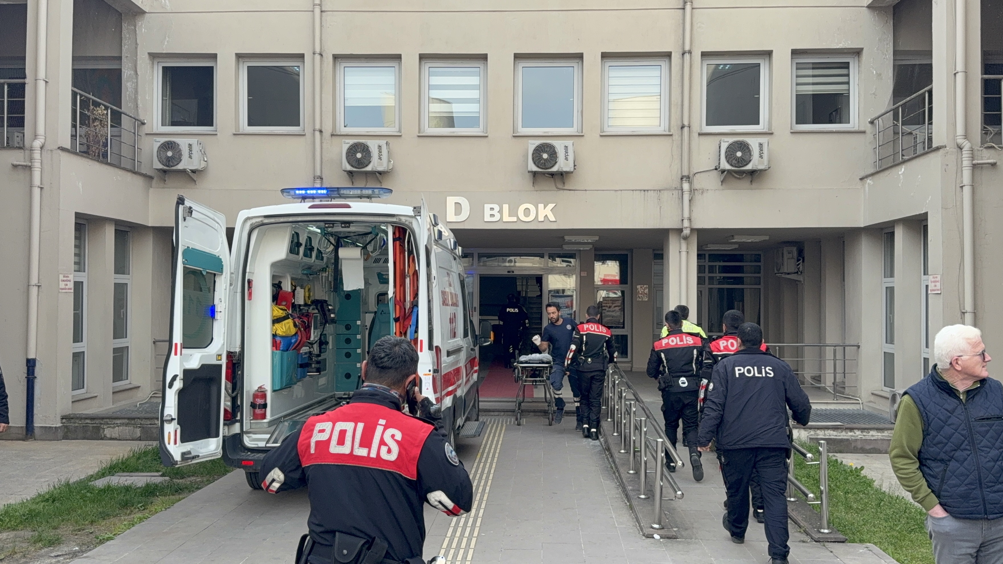 İl Sağlık Müdürlüğü Avukatı Odasında Başından Vurulmuş Halde Bulundu (3)