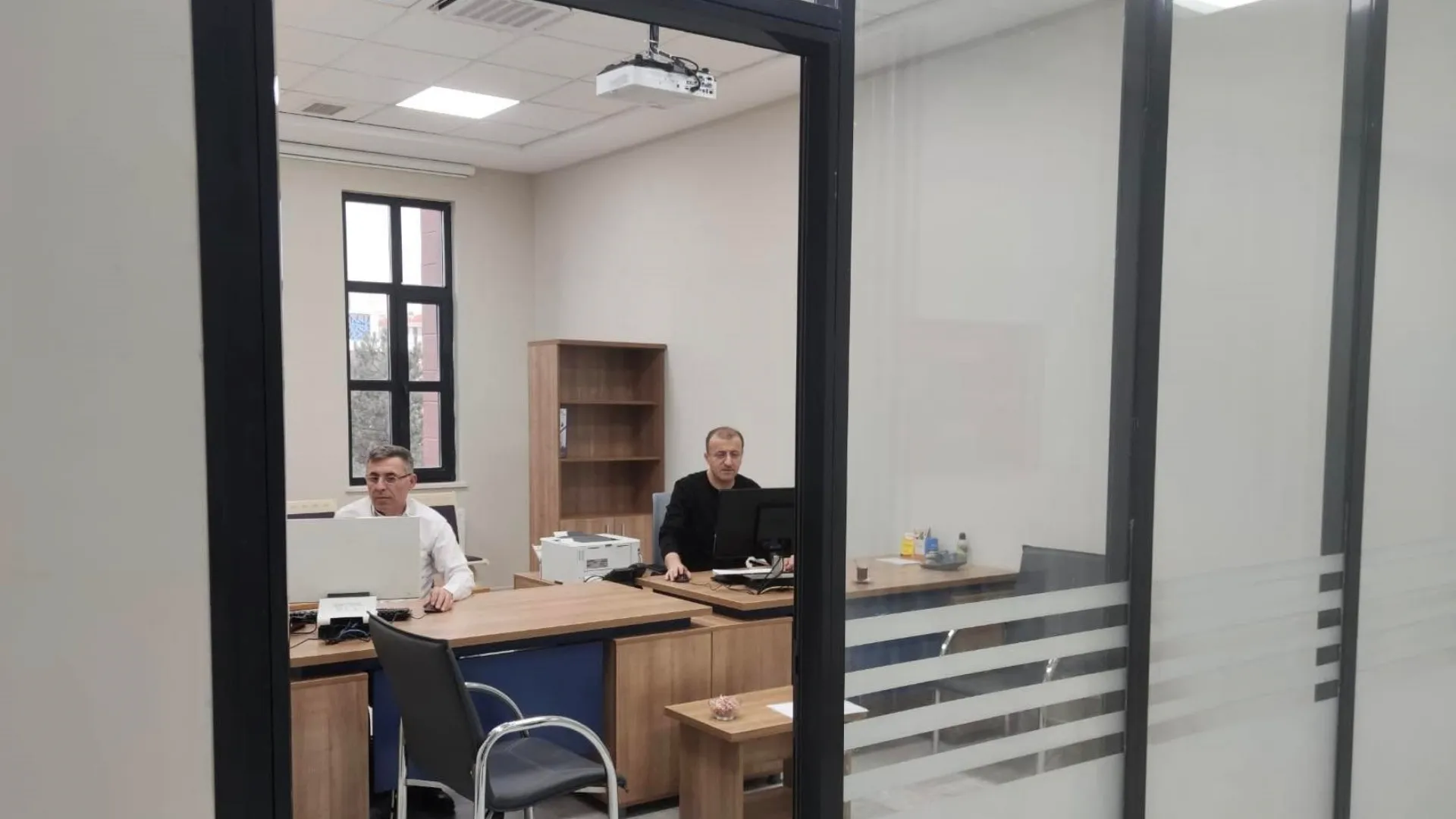 İnegöl Belediyesi Hizmet Noktası Yeni Hükümet Konağında Hizmete Başladı (2)