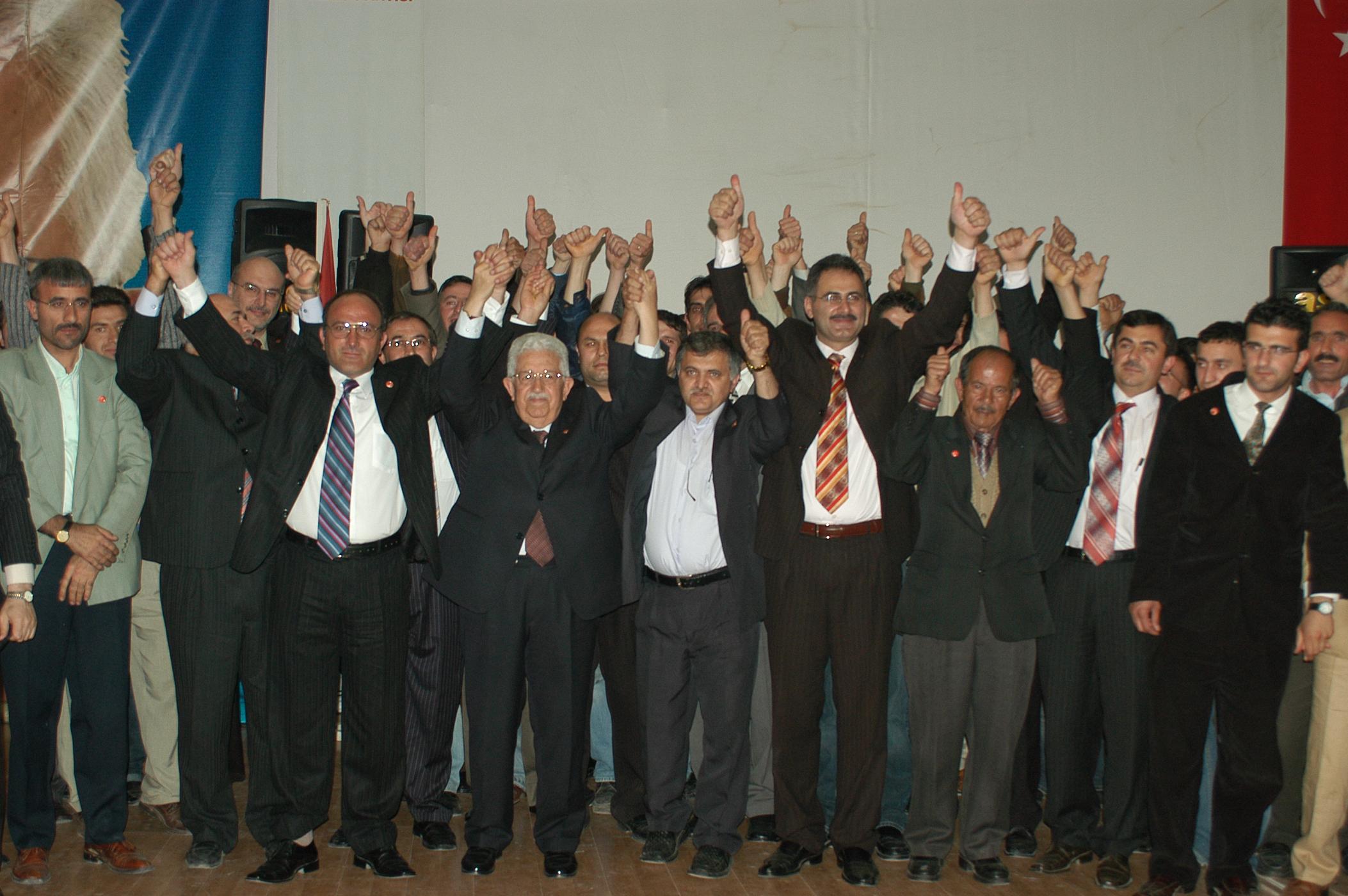 İnegöl’de Saadet Partisi Rüzgarı Recai Kutan Gencgazete (10)
