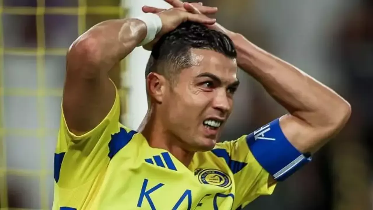 İspanyollar Duyurdu Cristiano Ronaldo 2 Yıllık İmzayı Atıyor! (2)