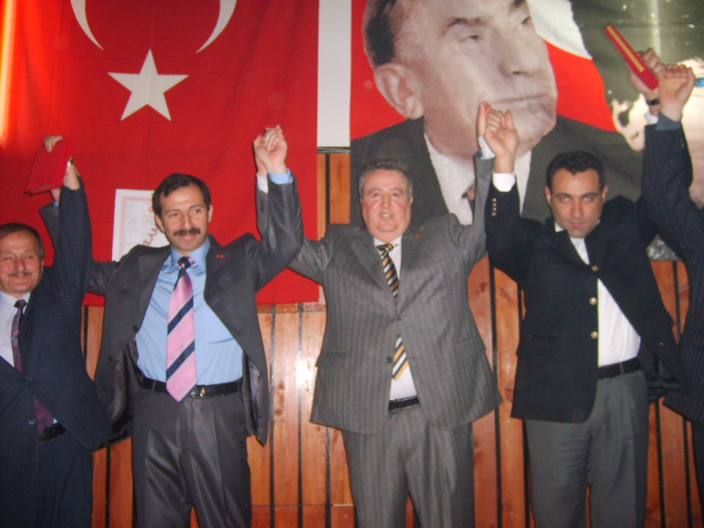 Mhp’de Güç Gösterisi 850 Kişilik Katılım Şovuna Akp Eleştirileri Damga Vurdu Gencgazete (8)