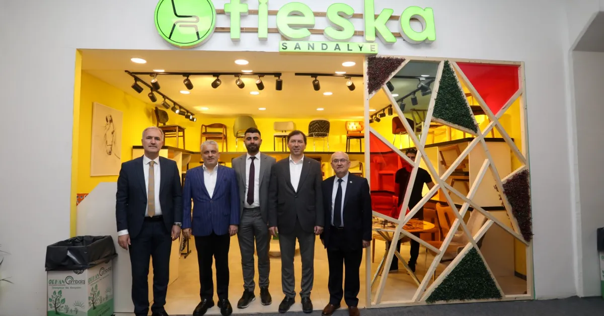 Protokolden 52. Modef Fuarı’na Ziyaret (1)