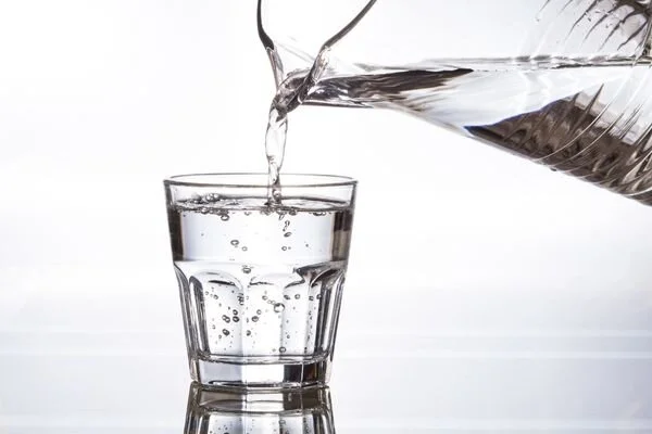 Su Zehirlenmesi Nedir Belirtileri Nelerdir Kac Litrede Olur Tedavisi 2