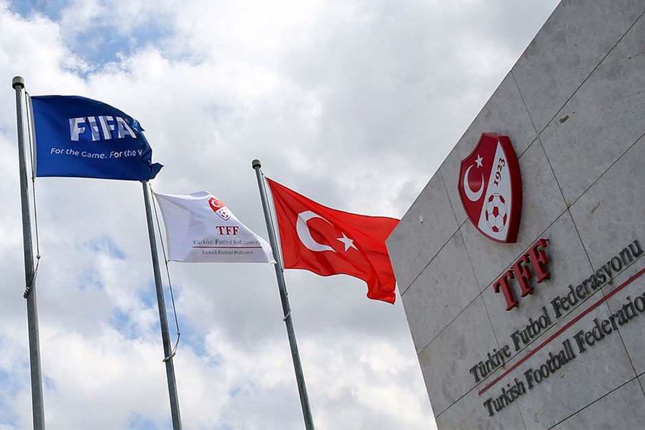 2025 2026 Sezonunda Futbol Kuralları Nasıl Değişti Türk Futbolcuların Tff'ye Tepkisinin Nedenleri Neler