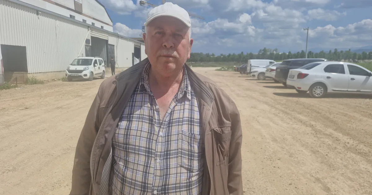 Akhisar Sanayi Bölgesi’nde Yol Sorunu Büyüyor Esnaf Asfalt Bekliyor (1)