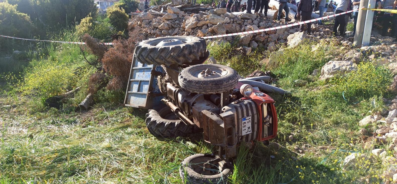 Burdur’da Traktör Kazası 11 Yaşındaki Edanur Hayatını Kaybetti, 4 Yaralı (4)