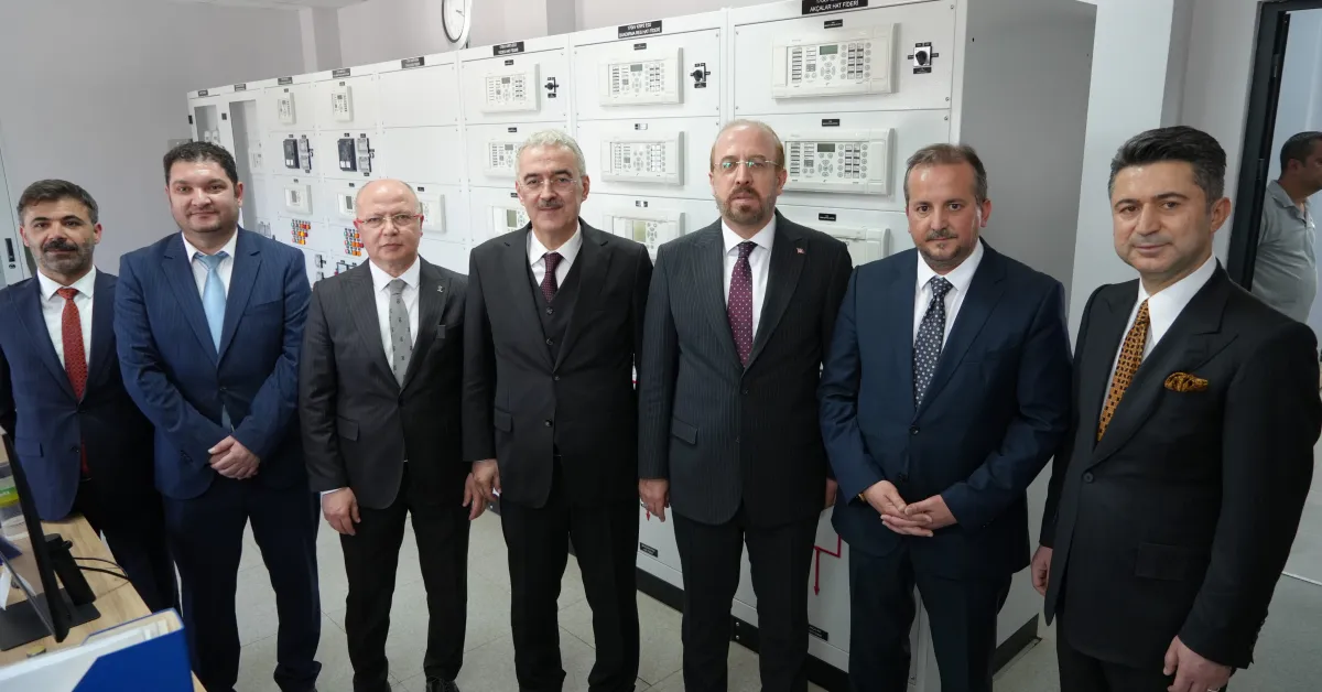 Bursa'da 167 Bin Hanenin Elektriğini Karşılayacak Rüzgar Santrali Hizmete Açıldı (3)