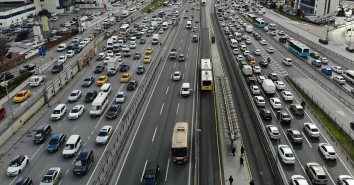 Bursa’da 19 Mayıs’ta Bazı Yollar Trafiğe Kapatılacak (1)