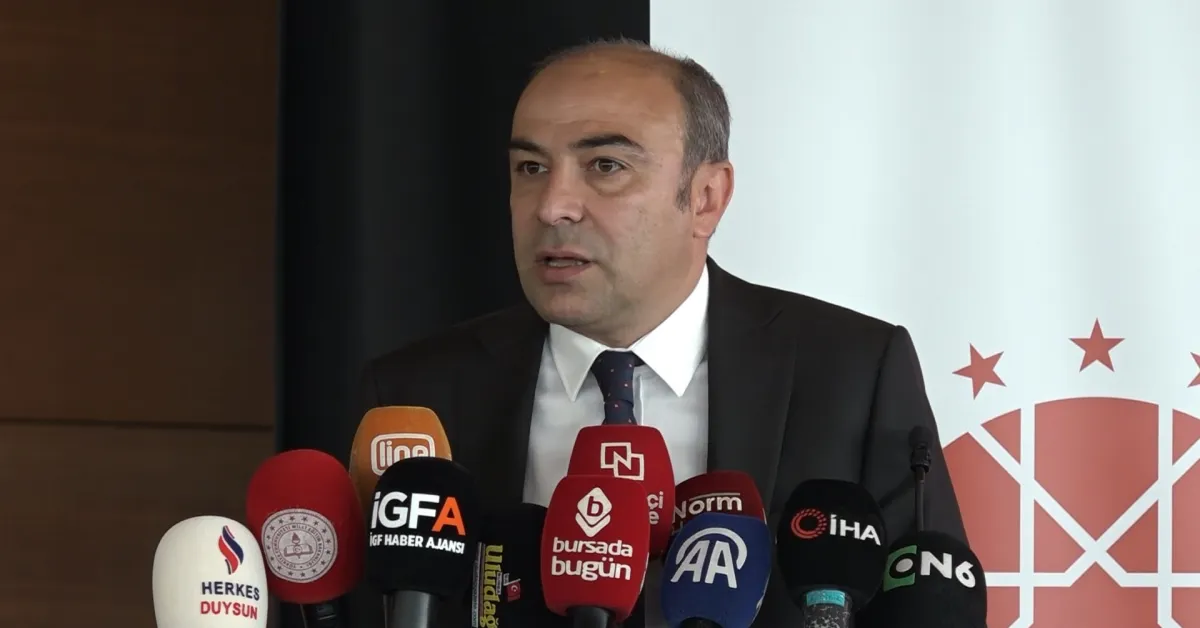 Bursa’da Dezenformasyonla Mücadele Eğitimleri Başladı 377 Gönüllü Eğitmen Yetiştirilecek (2)