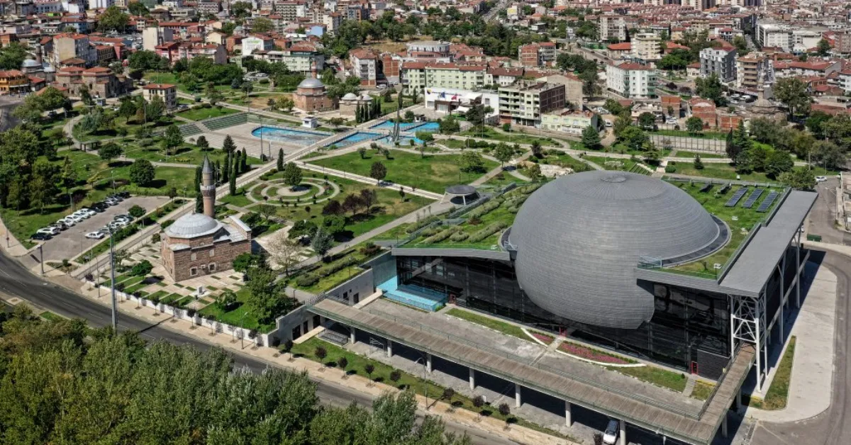 Bursa’daki Fetih Müzesi Neden Dünyada Eşi Benzeri Olmayan Bir Yapı Olarak Tanımlanıyor (2)
