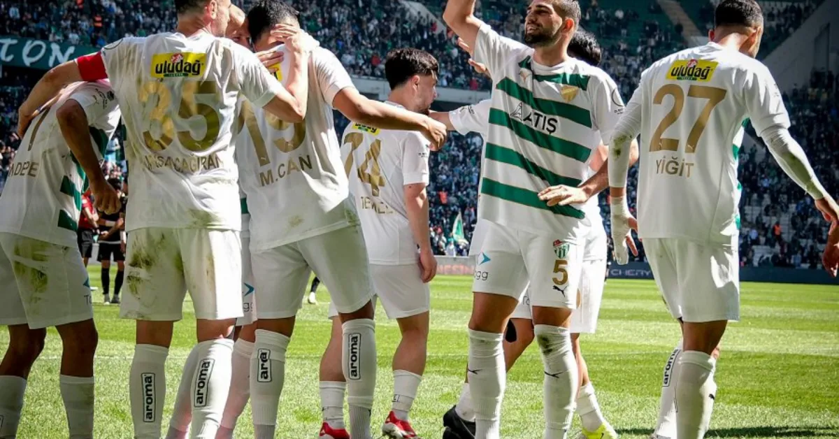 Bursaspor 2024 2025 Sezonunda Ne Yaptı (8)