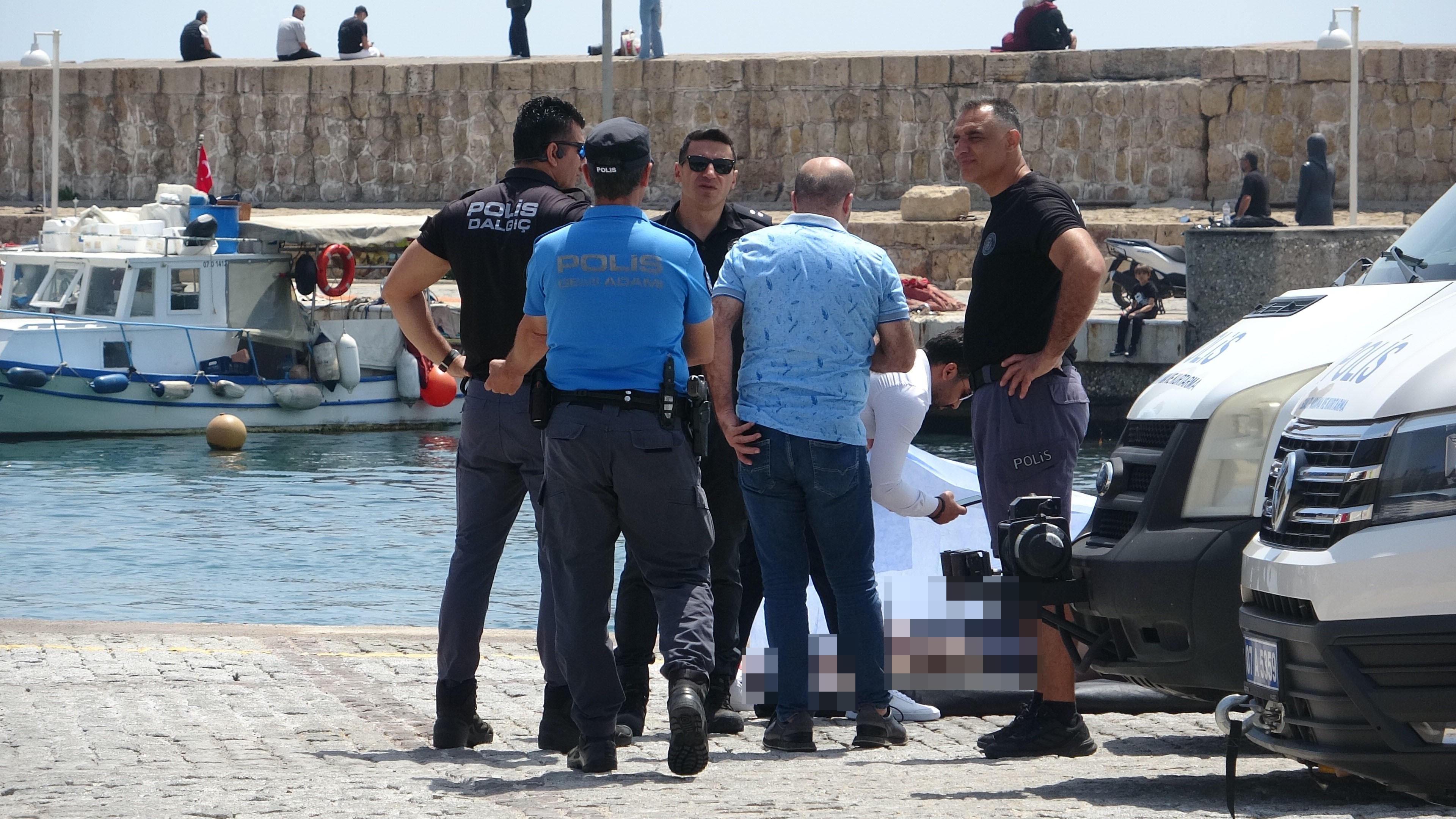 Denizde Bir Kişinin Cansız Bedeni Bulundu (2)