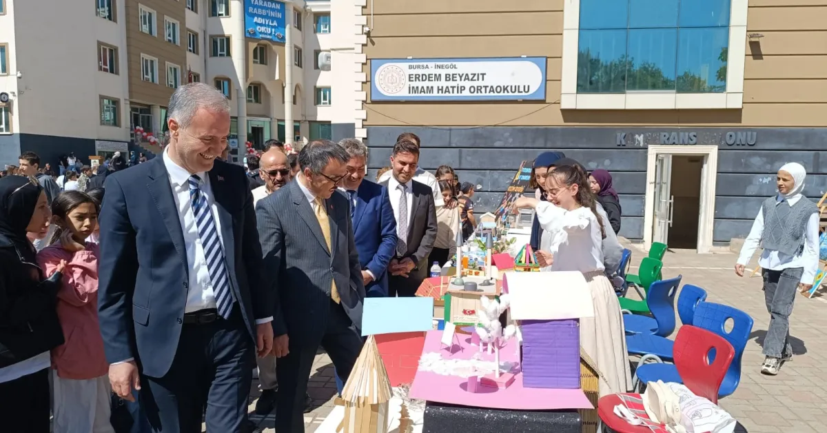 Erdem Beyazıt İmam Hatip Ortaokulu'nda Şenlik Coşkusu Yaşandı (7)