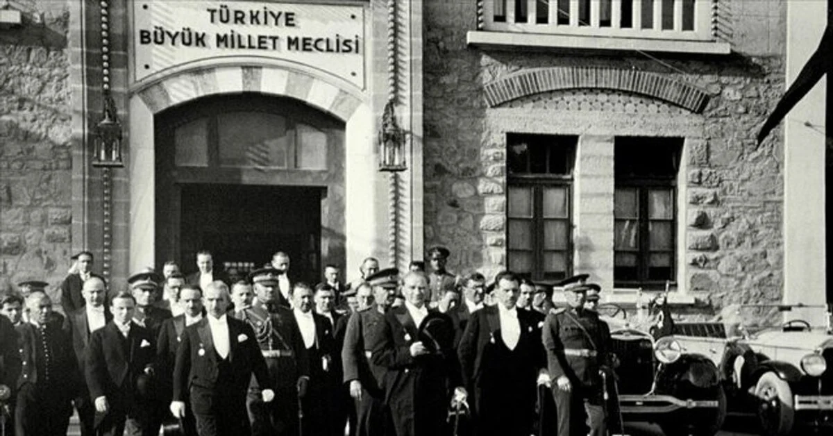 Genç Gazete 3 Mayıs Tarihte Hangi Olaylar Yaşandı Felaketler, Zaferler, İlkler Ve Dönüm Noktaları Bu Güne Nasıl Damga Vurdu 3