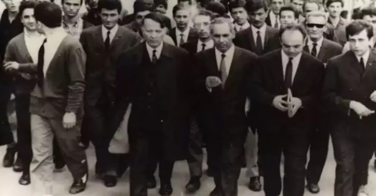 Genç Gazete 3 Mayıs Tarihte Hangi Olaylar Yaşandı Felaketler, Zaferler, İlkler Ve Dönüm Noktaları Bu Güne Nasıl Damga Vurdu 6