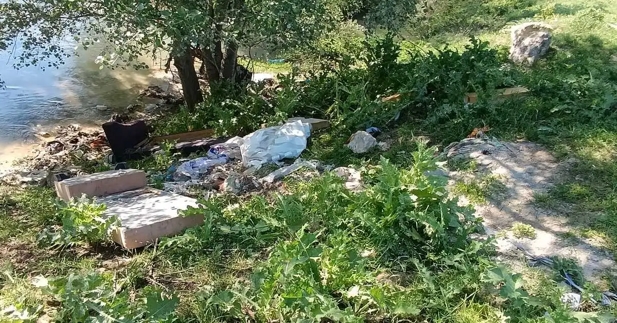 Genç Gazete Bunca Cezaya Rağmen İnegöl Halkı Çevreyi Kirletmeye Kararlı!-1
