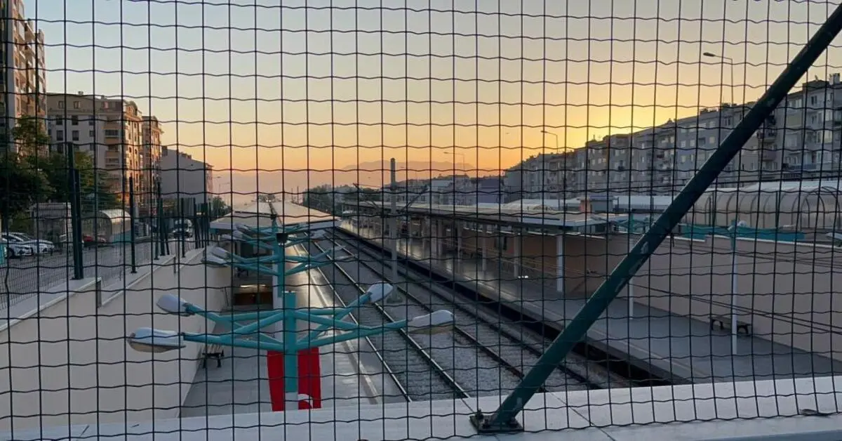 Genç Gazete Büyükşehir Greve Karşı Seferber Oldu, Metro Seferlerini Stajyerler Yaptı 11