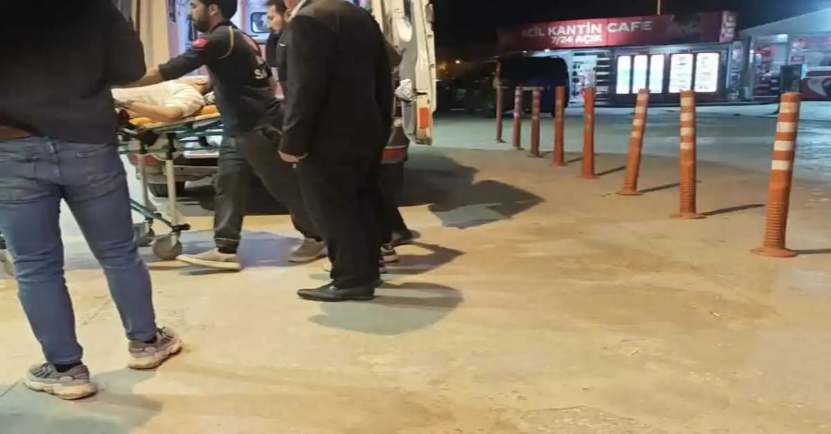 Genç Gazete İnegöl'de Çiğköfteciye Silahlı Saldırı İşletme Sahibi Yaralı 1-1