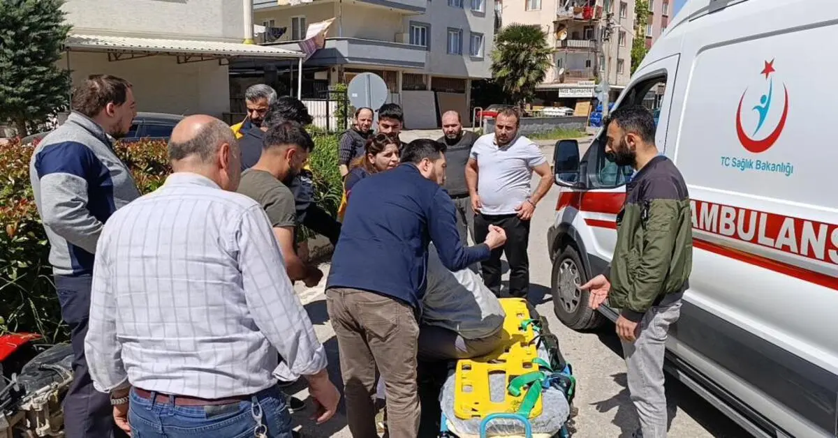 Genç Gazete İnegöl’de Kamyonet Ile Çarpışan Muhtar, Beyin Kanaması Nedeniyle Yoğun Bakıma Alındı 1