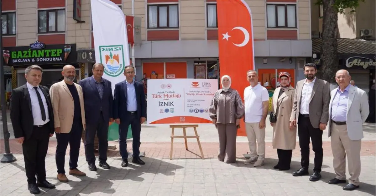 Genç Gazete İznik'te Göçüp Konan Lezzetler Sergilendi Farklı Kültürler Tek Sofrada Buluştu