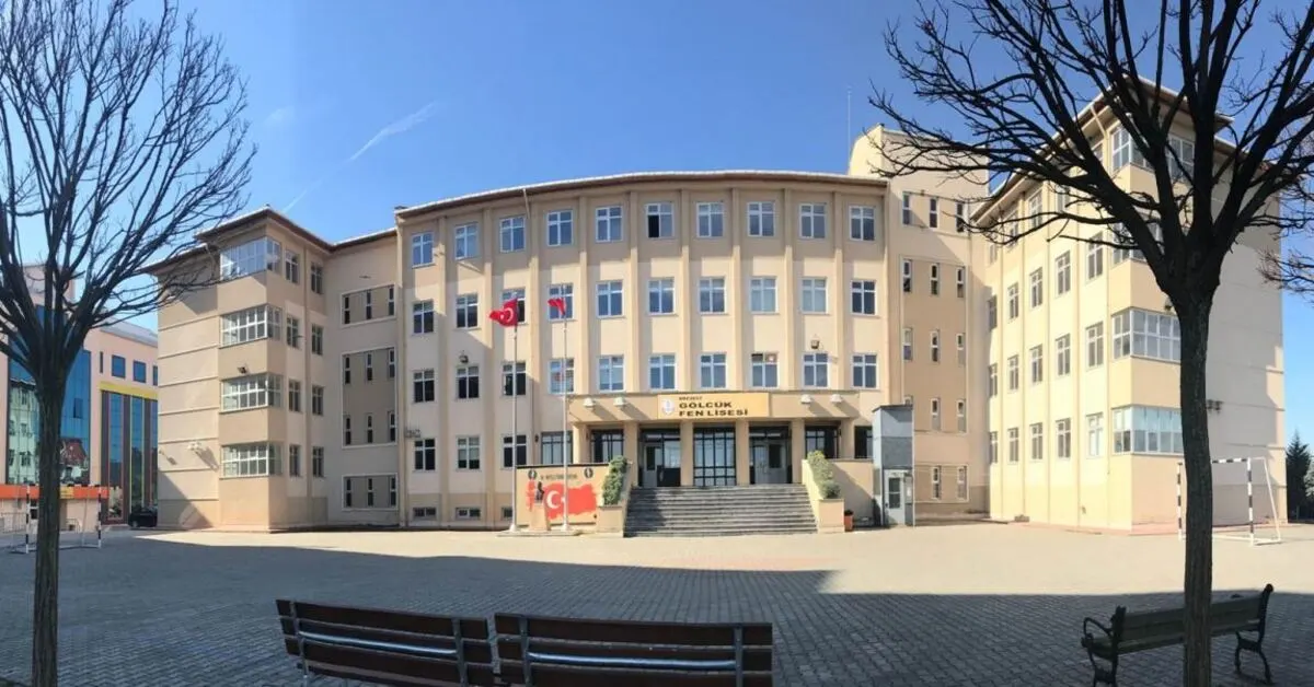 Genç Gazete Kocaeli'de Hangi Liseler Öne Çıkıyor 2025 Yılı İtibarıyla En Başarılı Liselerin Taban Puanları Ve Yüzdelik Dilimleri 4