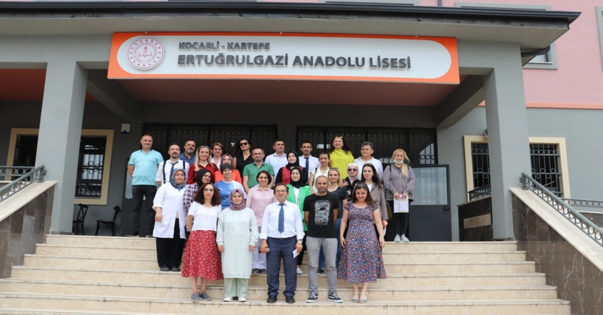 Genç Gazete Kocaeli'de Hangi Liseler Öne Çıkıyor 2025 Yılı İtibarıyla En Başarılı Liselerin Taban Puanları Ve Yüzdelik Dilimleri 7