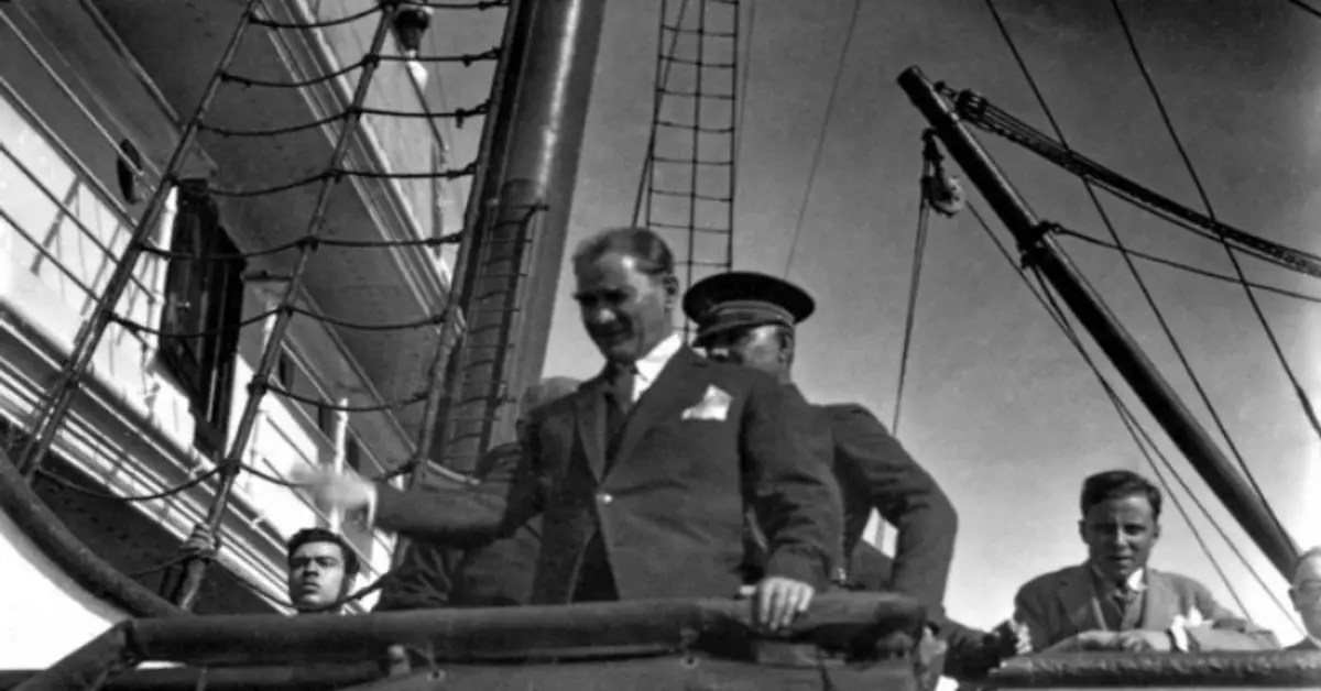 Genç Gazete Milli Mücadele'nin İlk Adımı Atıldı, Atatürk Son Kez Bayramı İzledi! 19 Mayıs Tarihte Bugün! 4