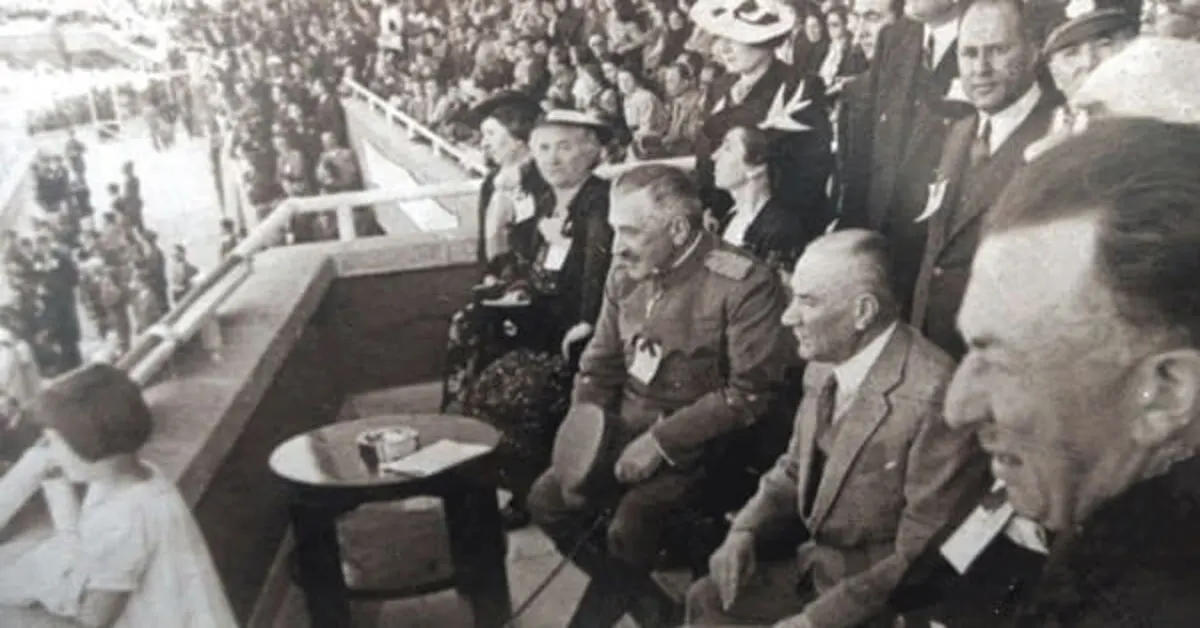 Genç Gazete Milli Mücadele'nin İlk Adımı Atıldı, Atatürk Son Kez Bayramı İzledi! 19 Mayıs Tarihte Bugün!