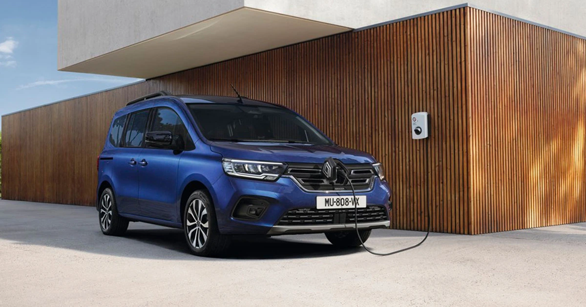 Genç Gazete Renault 2025 Modelleri Ile Yola Çıkmaya Hazır İşte Renault 2025 Fiyatları Ve Donanımları 7