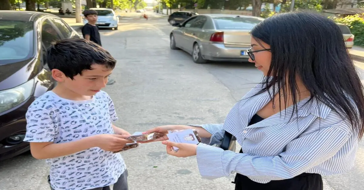Genç Gazete Uludağ Üniversitesi Öğrencilerden Sokak Hayvanlarına Destek “Bir Kap Su, Bir Kap Mama” 6