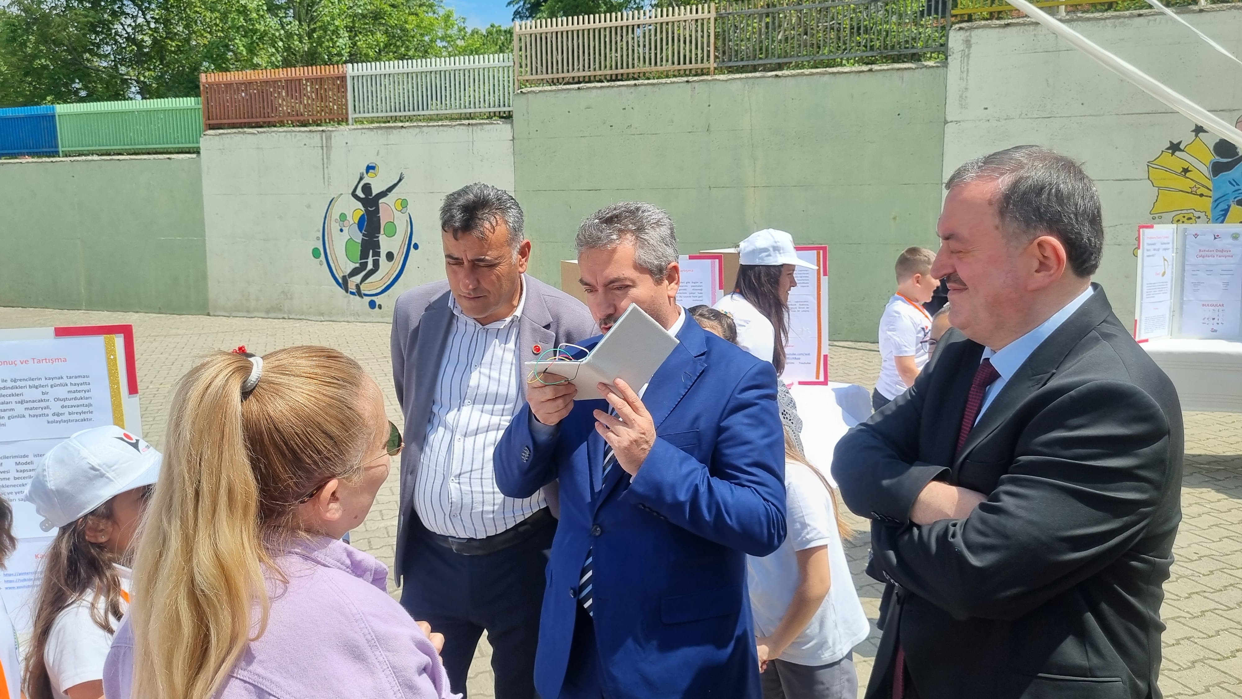 Gencgazete Dipsizgöl Ortaokulu’ndan Bilime Işık Tutan Fuar (17)