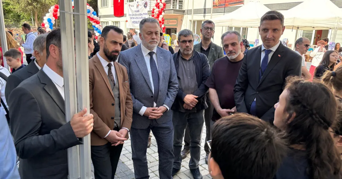 İnegöl Bi̇lsem Tübi̇tak 4006 Bilim Şöleniyle Fark Yarattı Genç Beyinlerden 20 Özgün Proje (15)