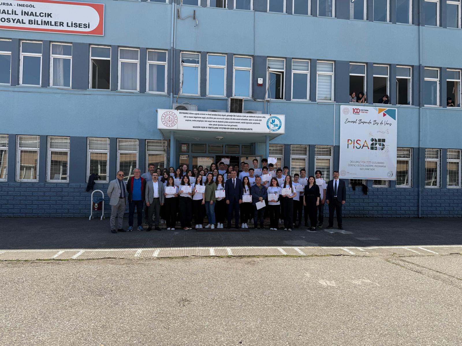 İnegöl Halil İnalcık Lisesi, Pisa 2025’Te Türkiye’yi Gururla Temsil Etti Gencgazete Hisbil (6)