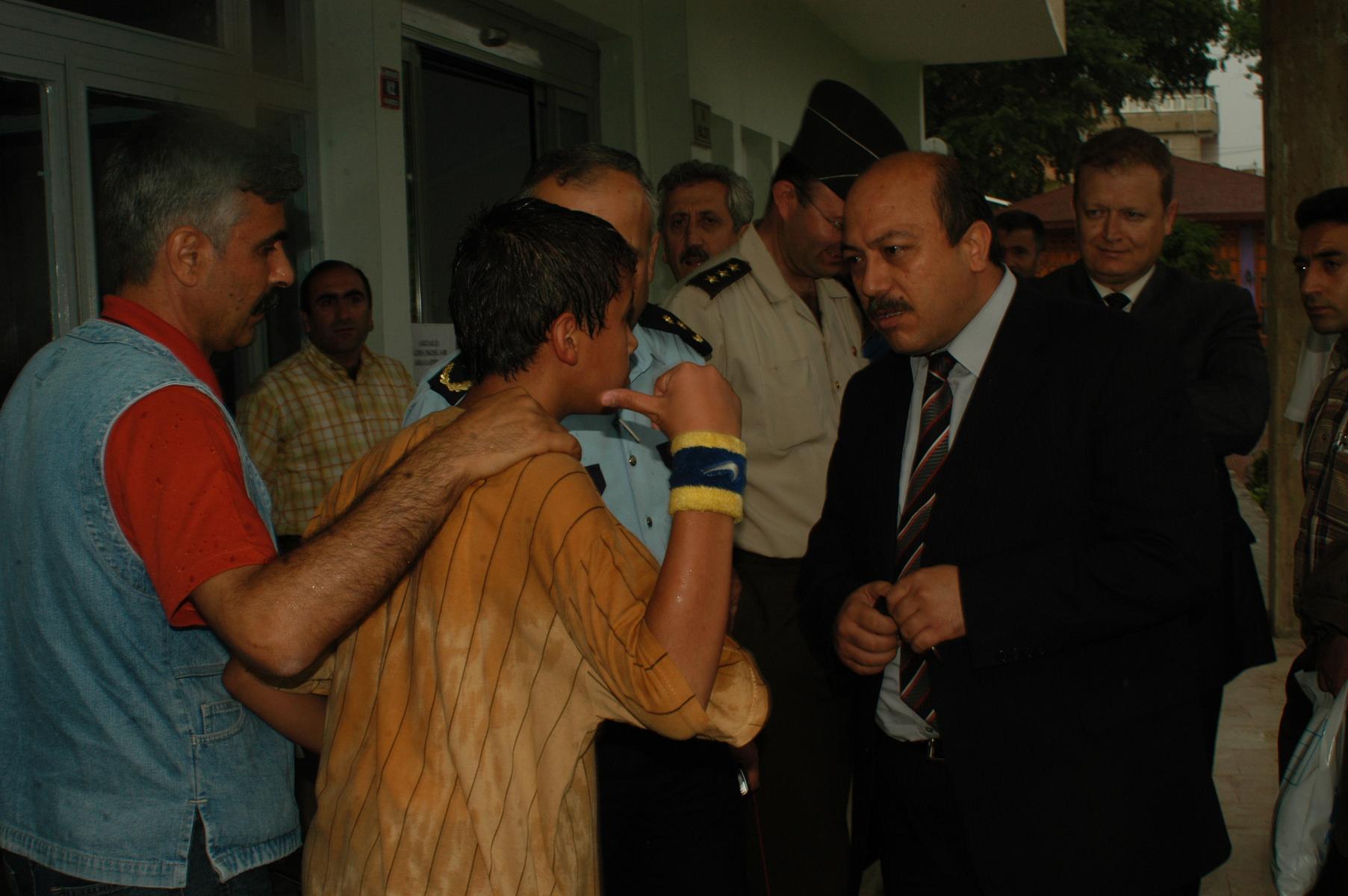 İnegöl Hükümet Konağı Karıştı Gencgazete Arsivden Haber (7)