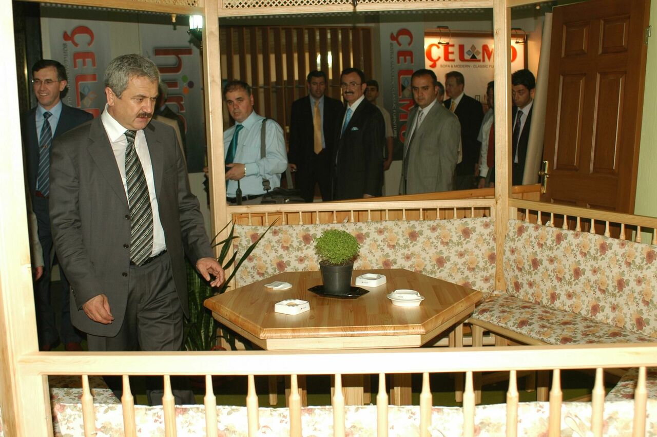 İnegöl Mobilyası 4 Kat Büyüyen Fuar Alanda Modef Hikmet Sahin Alinur Aktas Mazi Gencgazete (17)