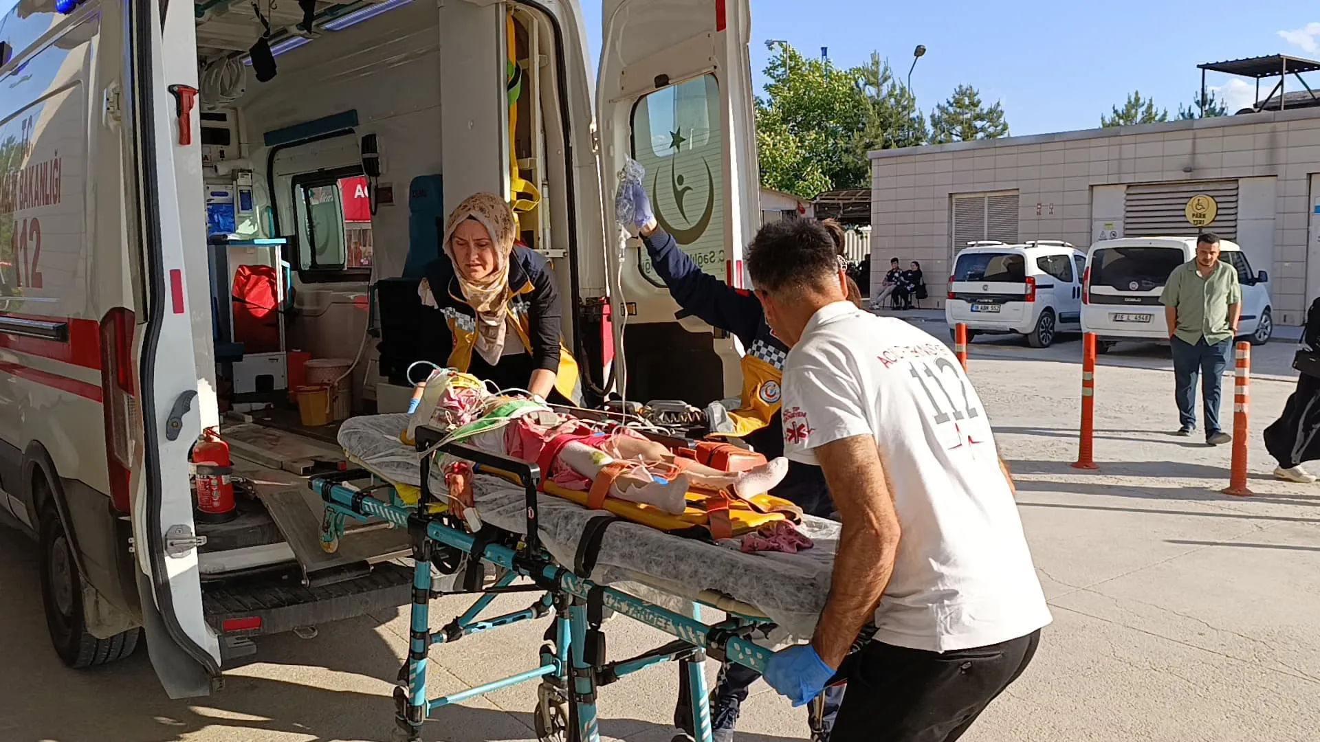 İnegöl’de Kazadan Acı Haber Geldi 7 Yaşındaki Nur Hayata Tutunamadı! (2)