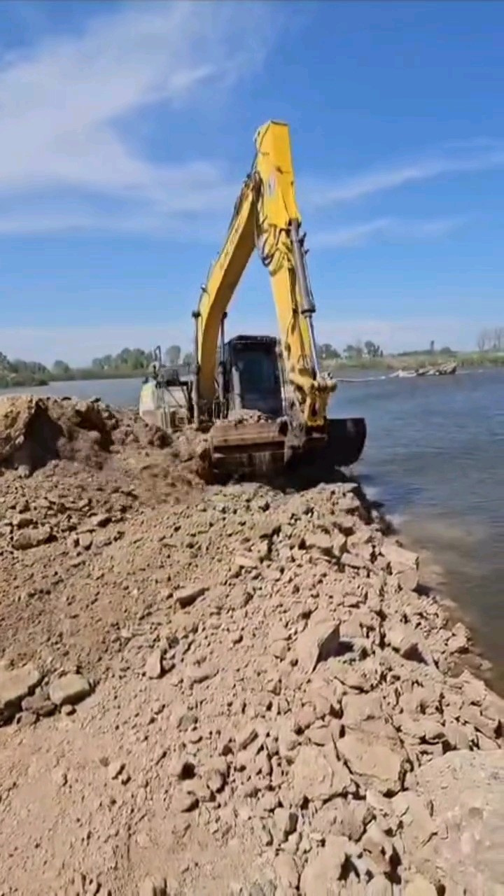 Meriç Nehri’ne Deniz Suyu Karışmaması İçin Set Çekildi (4)