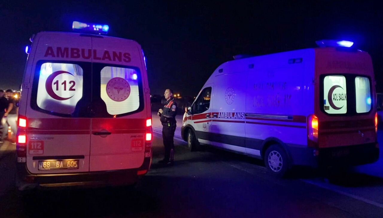 Taraftar Kavgası Kanlı Bitti 6 Yaralı, 13 Gözaltı (3)