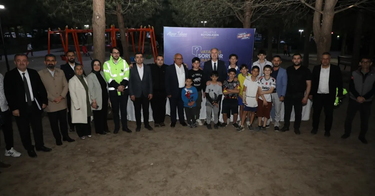 Yunus Emre Mahallesi Sordu, Alper Taban Cevapladı Mahalle Buluşmalarında Yeni Projeler Gündemde (4)