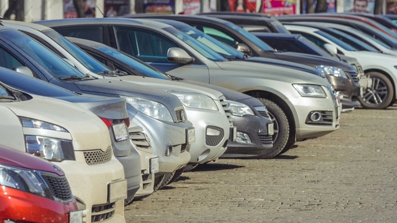 2. El Araba Piyasası Neye Göre Yükselir Ve Düşer Nasıl Doğru Zamanı Öngörebiliriz Ve Araba Alım Satımında Püf Noktaları (1)