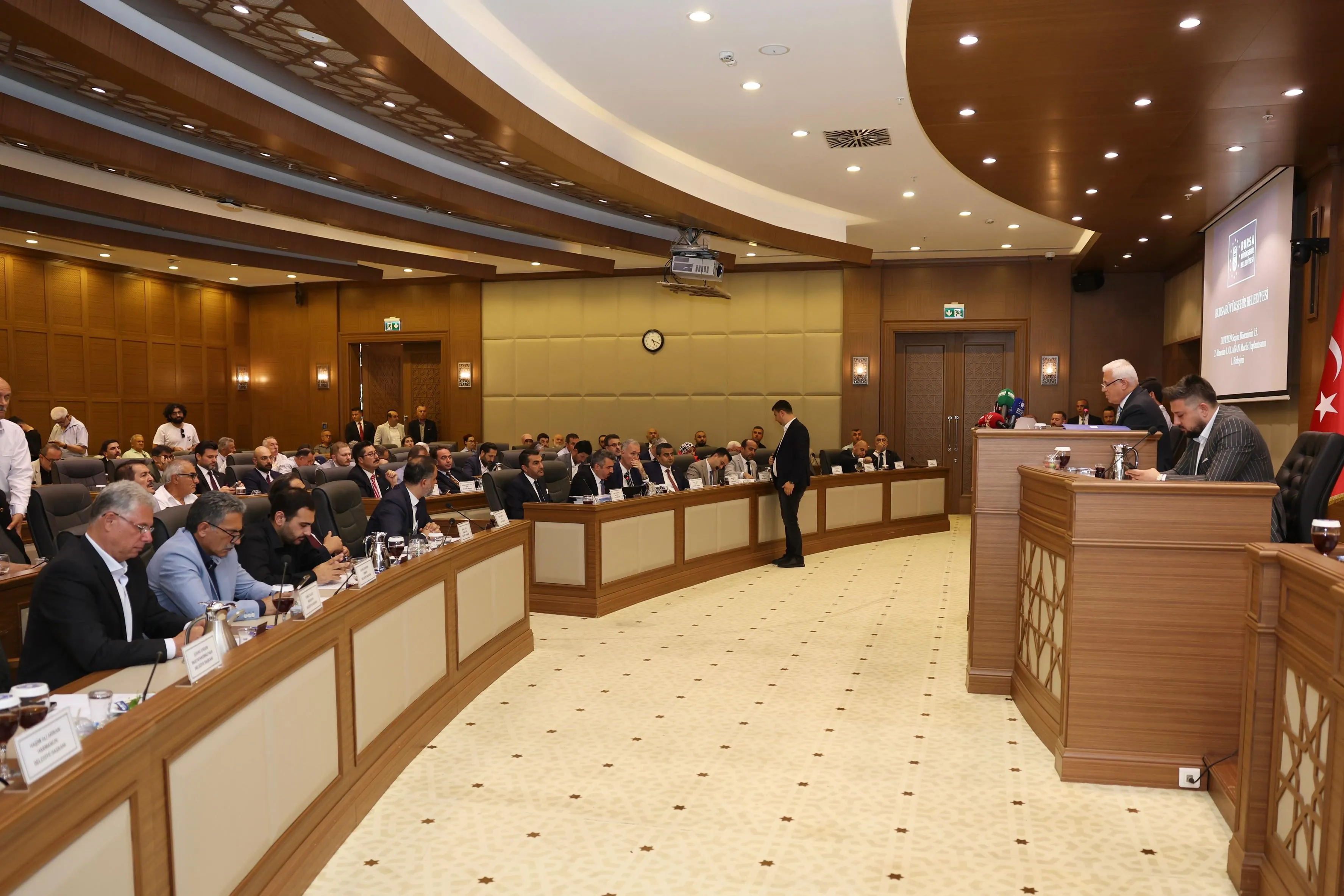 Başkan Bozbey’den Net Mesaj “Kuralsızlığa Taviz Yok, Kent Sahiplenirse Güçlenir” (3)