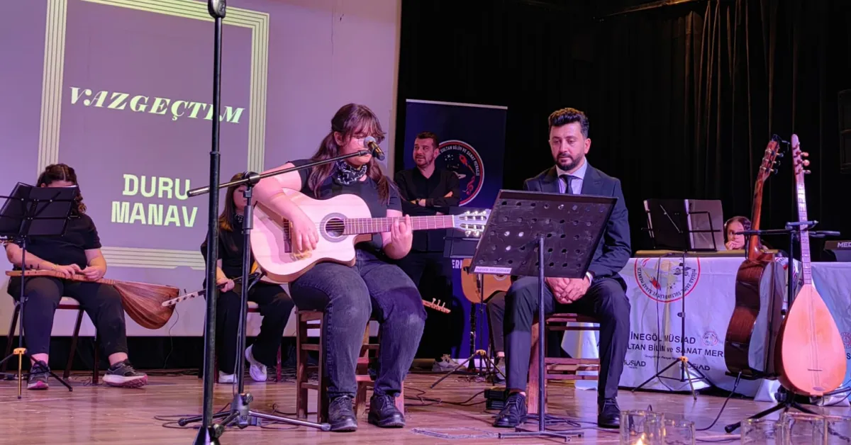 Bi̇lsem’li Öğrencilerden Müzik Ziyafeti 5. Mevsim’de Sanat Dolu Gece (1)