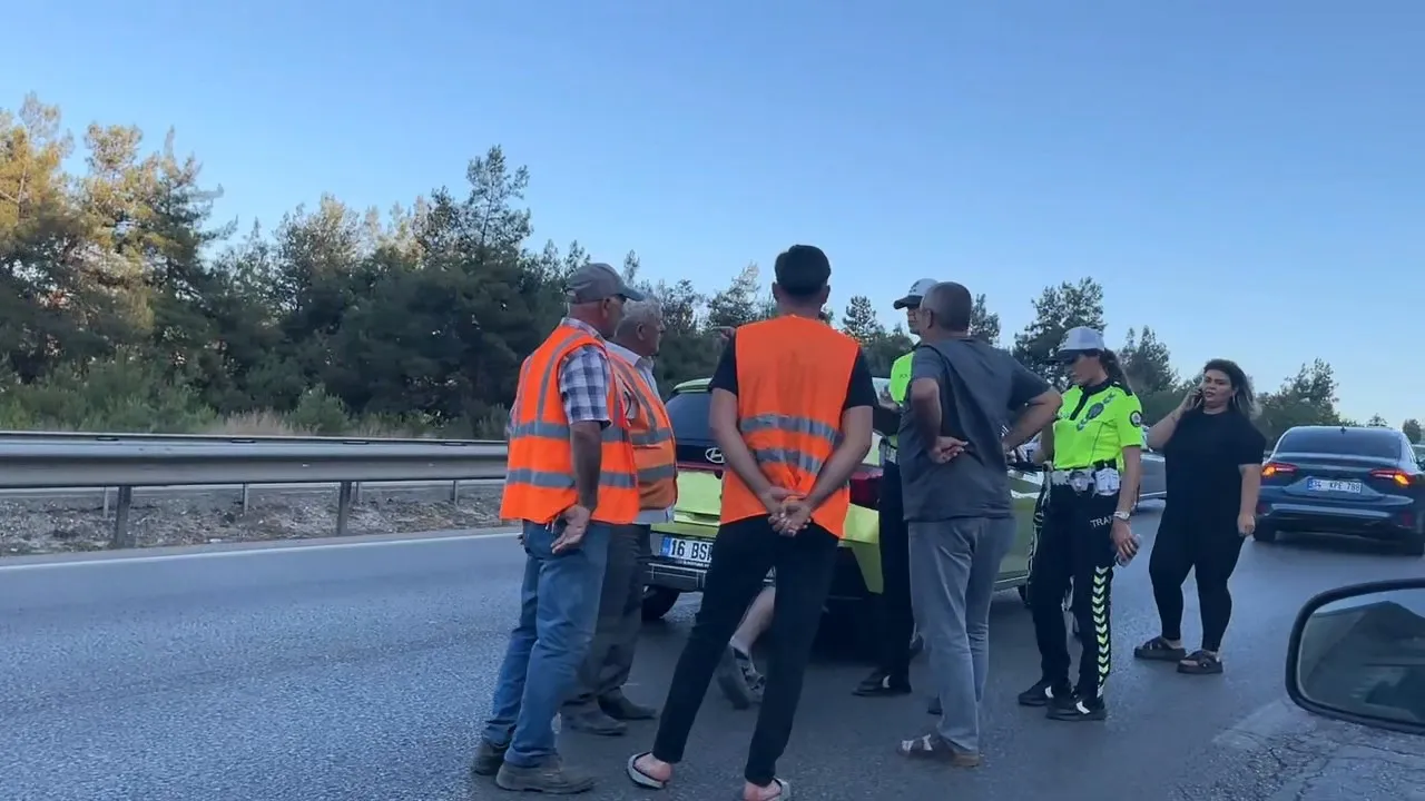 Bursa'da 7 Araç Birbirine Girdi (2)